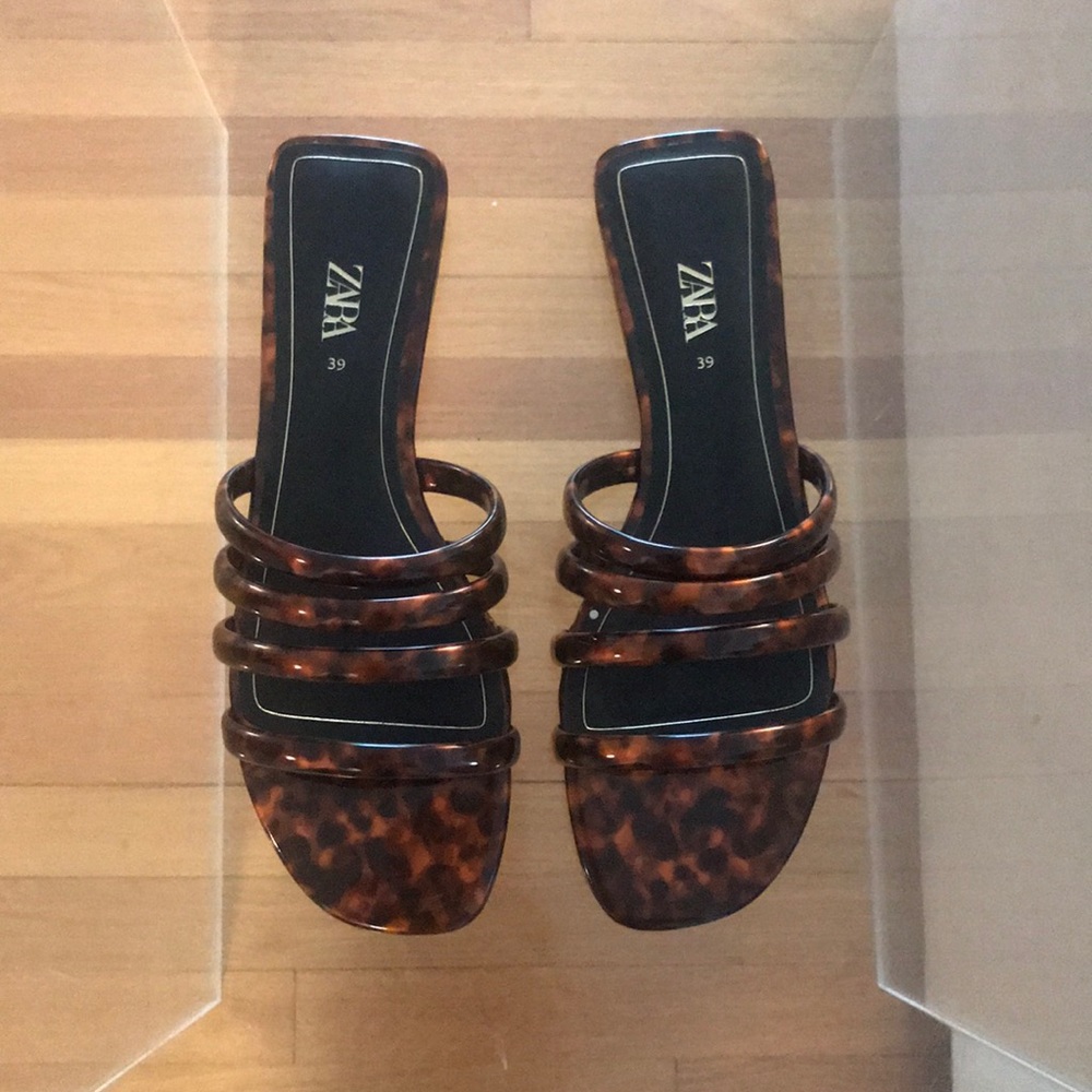 Zara tortoiseshell tube strap slide sandals